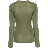 Green t-shirt, front view