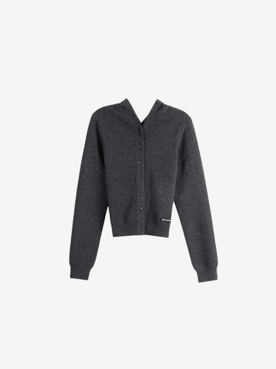 Grey knitwear, front view