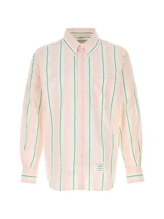 Pink shirt, front view