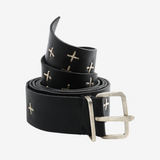 Black accessories, front view