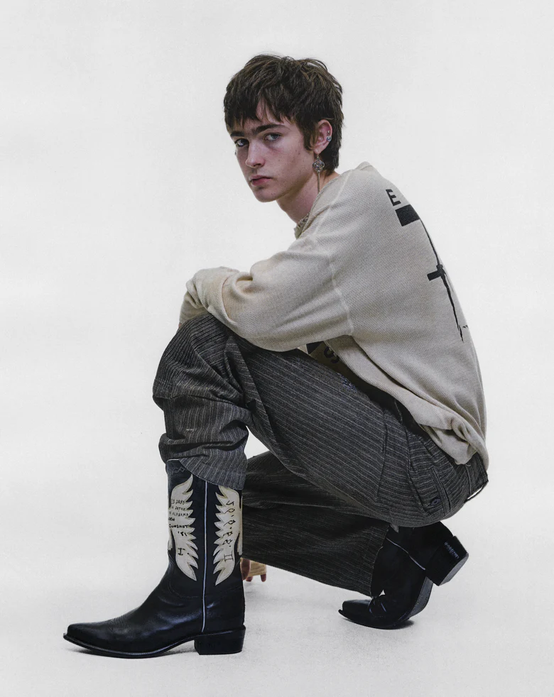 Black boots, full body view