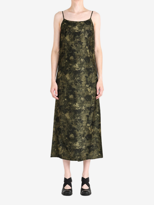 Green dress, full body view