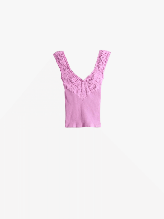 Pink top, front view