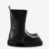 Black boots, front view