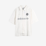 White shirt, front view