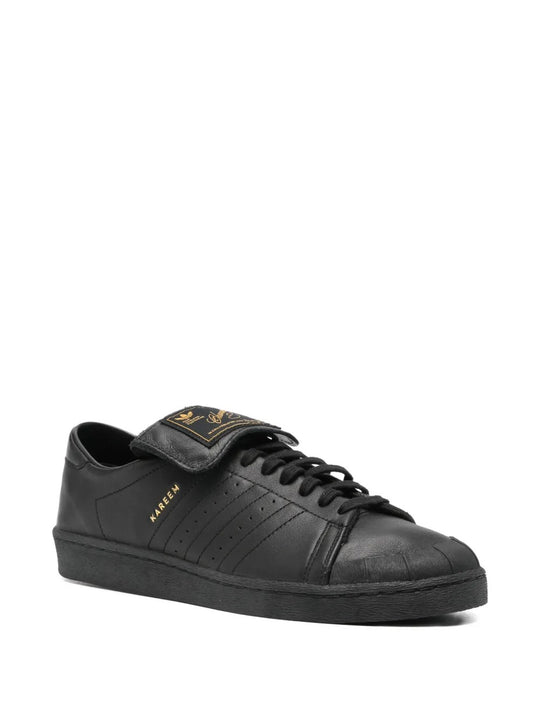 Black shoes, side view