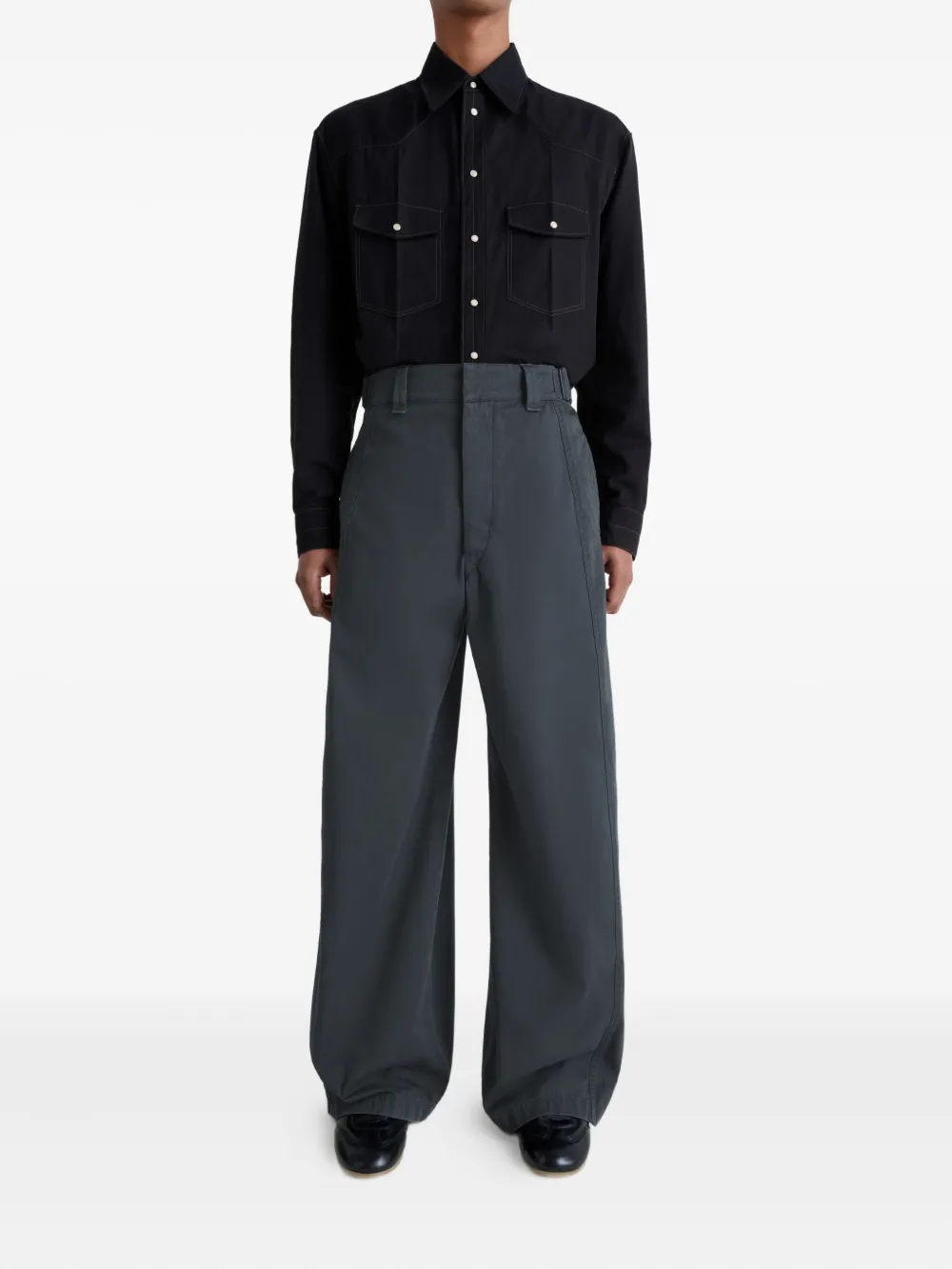 Grey pants,full body view