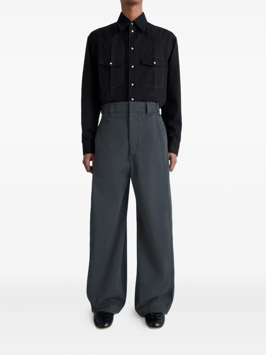 Grey pants,full body view