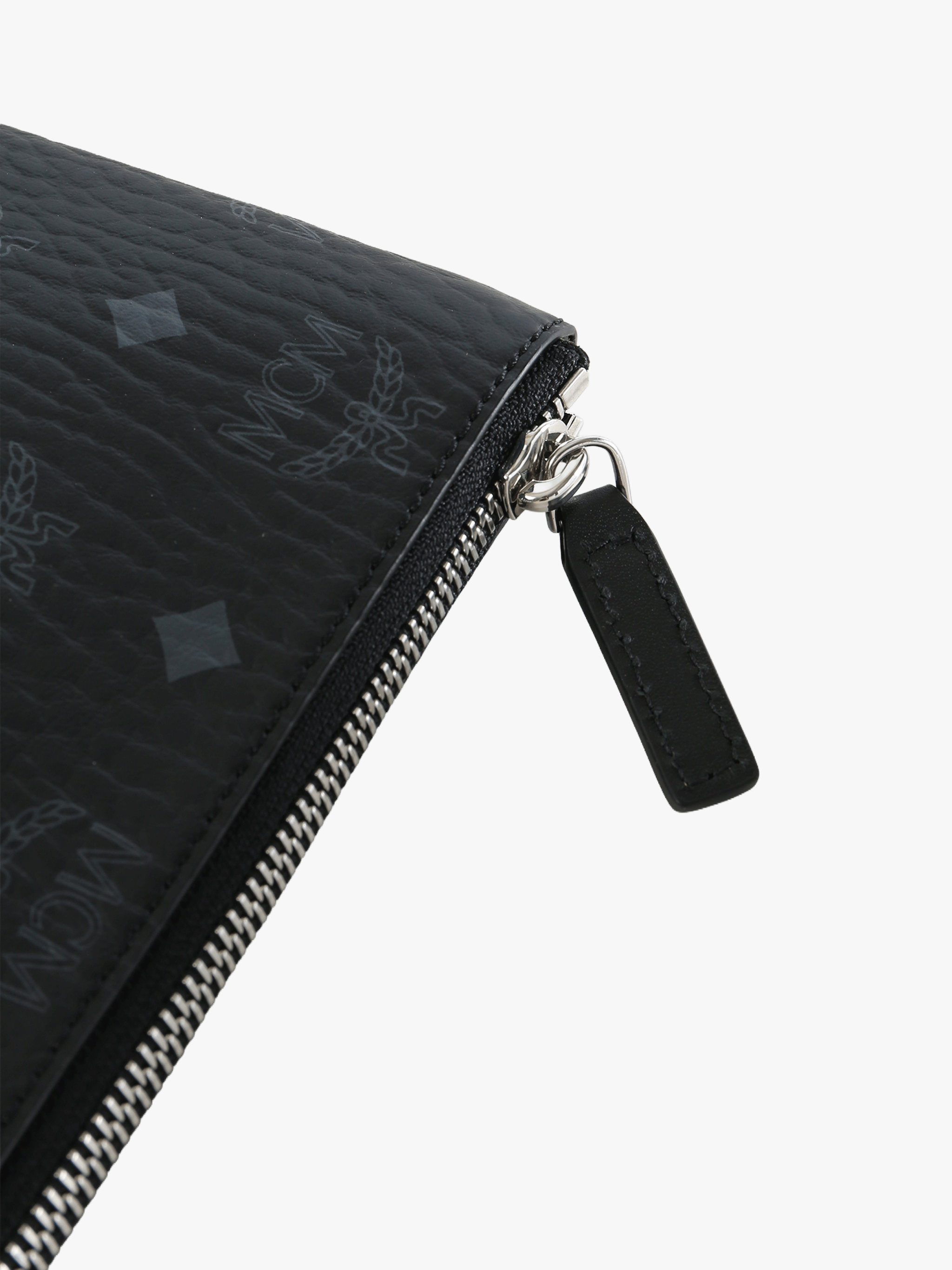 Black bag, front view