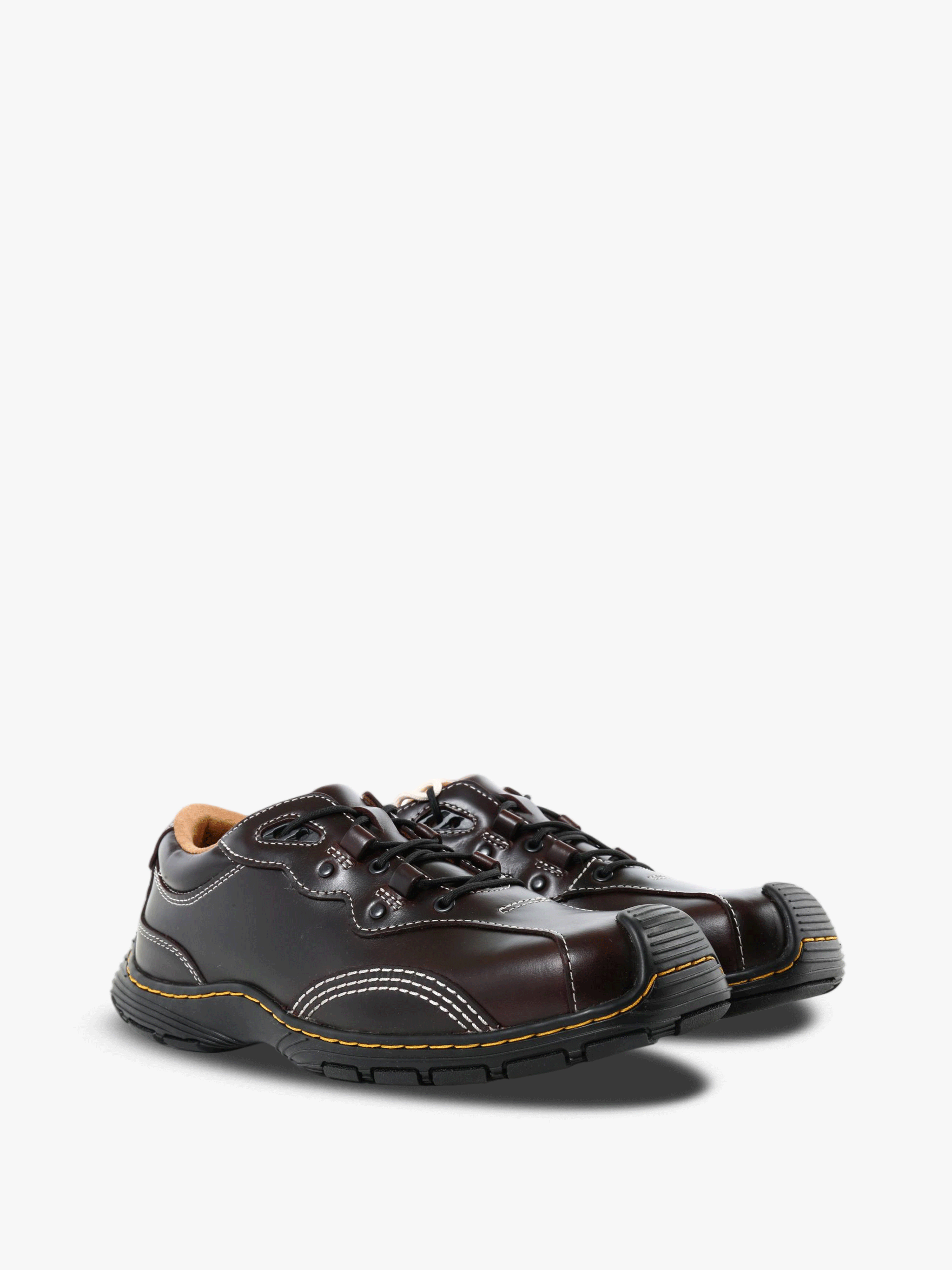 Brown shoes, front view