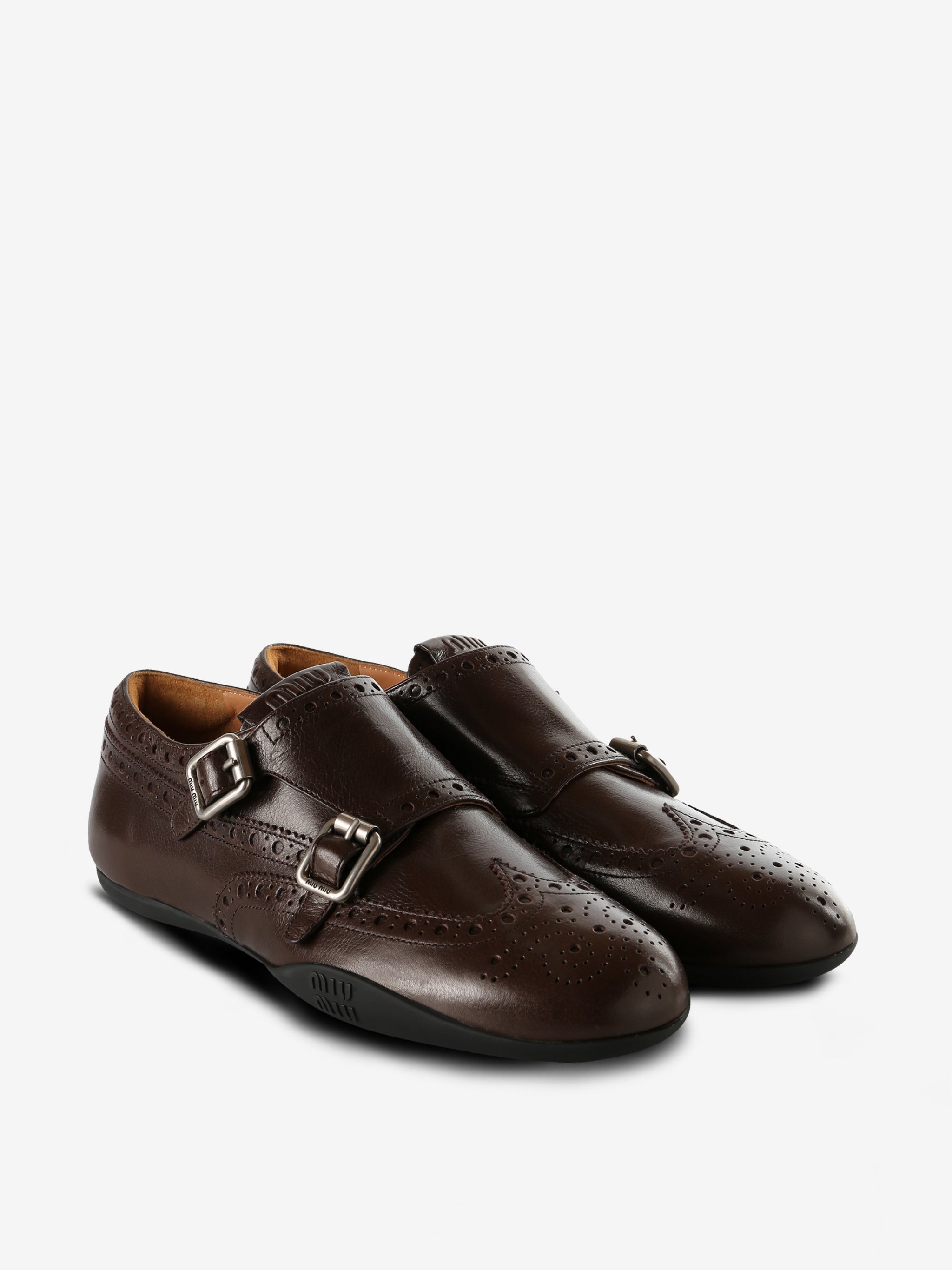 Brown derbys, side view