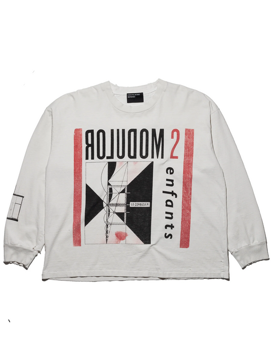 White t-shirt, front view