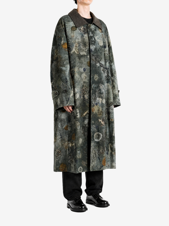 Green jacket, front view