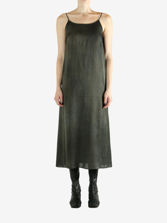 Grey dress, full body view