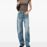 Brown t-shirt, full body view