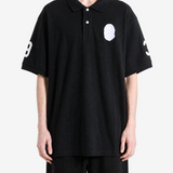Black t-shirt, full body view