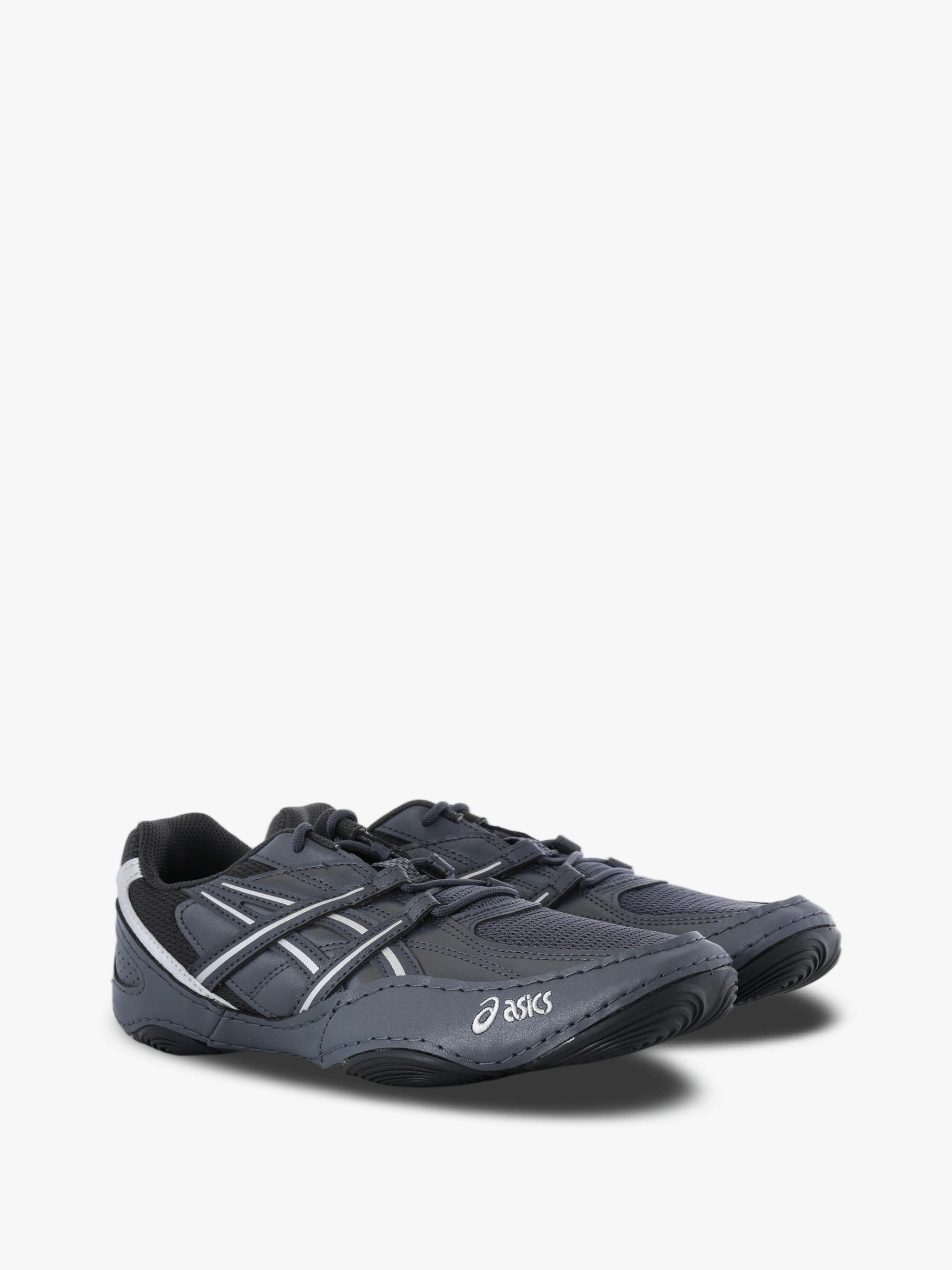 Grey shoes, front view
