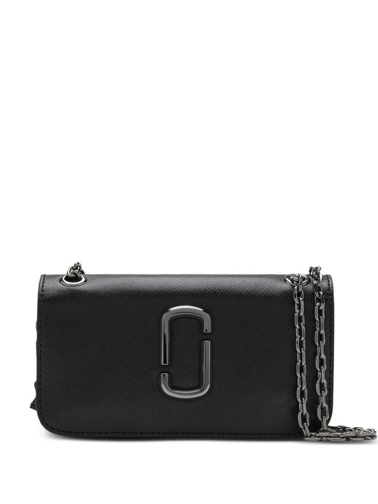 Black accessories, front view
