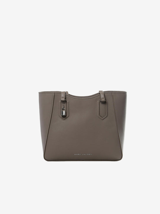 Brown bag, front view