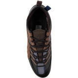 Black shoes, front view