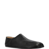 Black shoes, front view