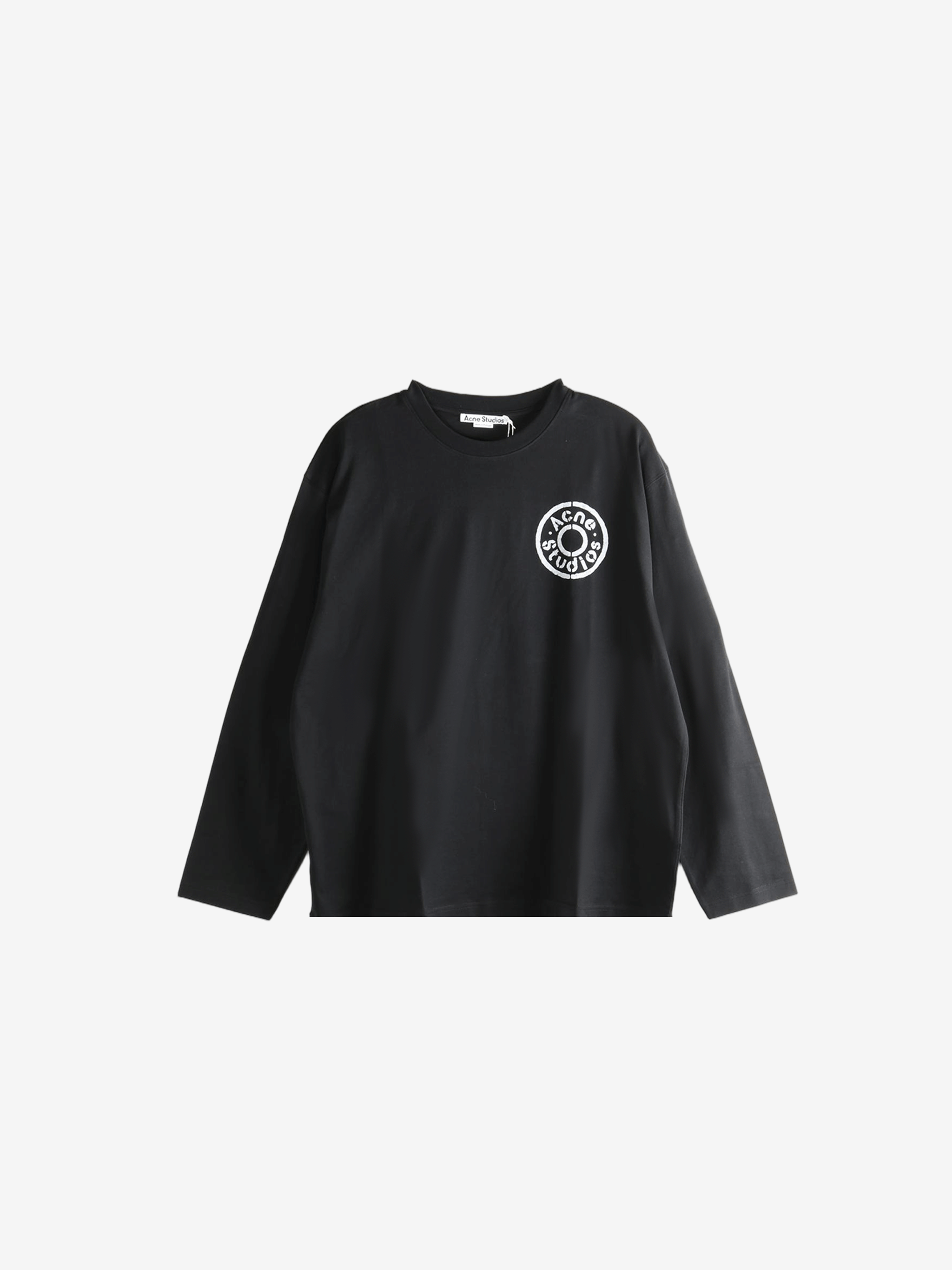 Black t-shirt, front view