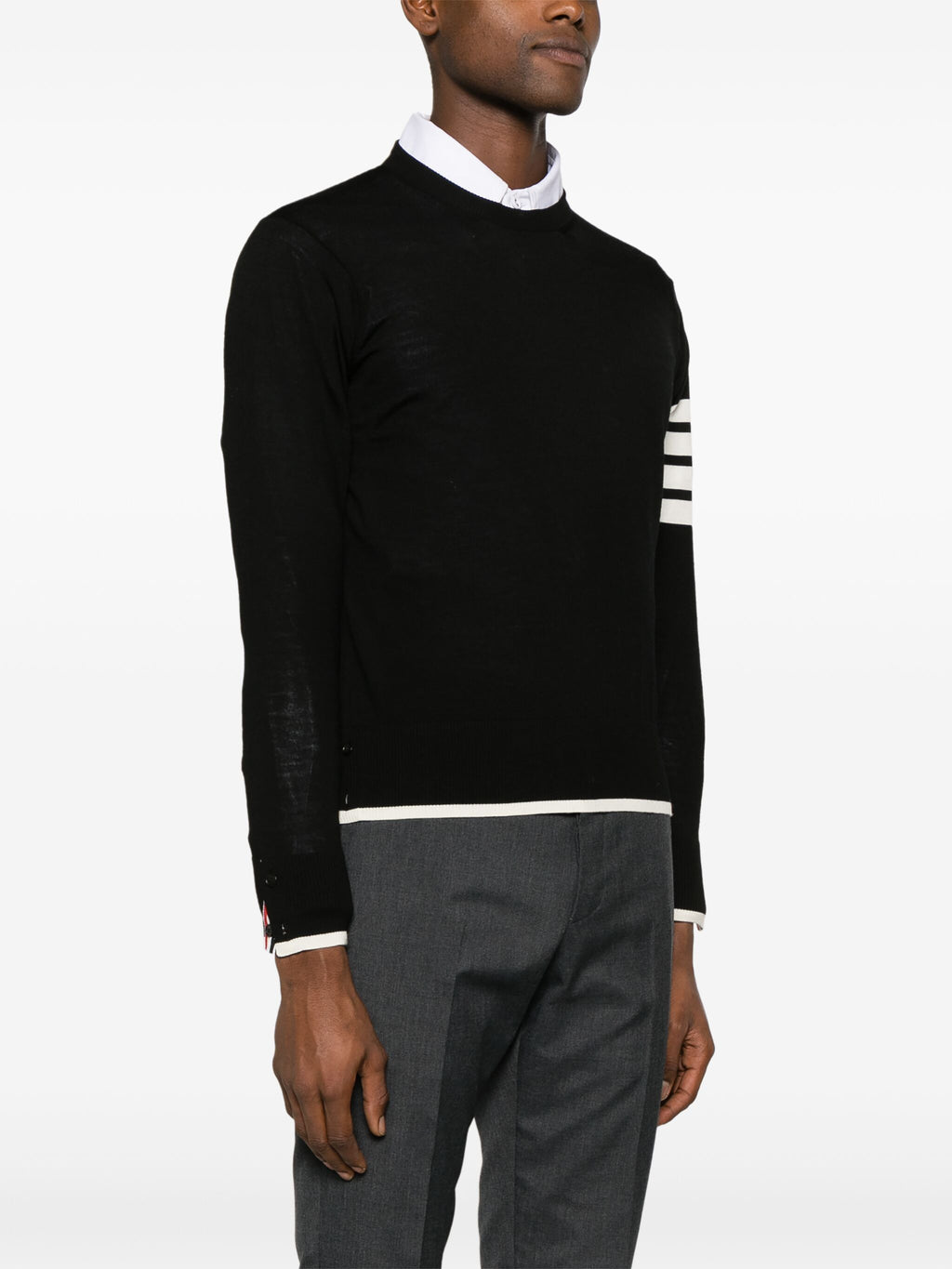 THOM BROWNE - Men Jersey Stitch Relaxed Fit Crew Neck Pullover In Fine Merino Wool W/4 Bar Stripes