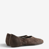 Brown shoes, front view