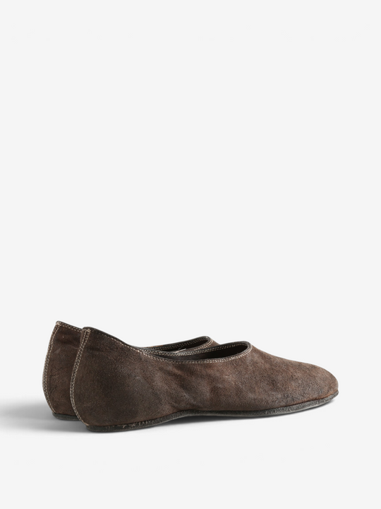 Brown shoes, front view