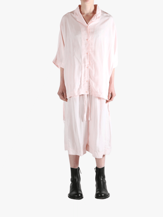 Light pink button-up shirt,full body view