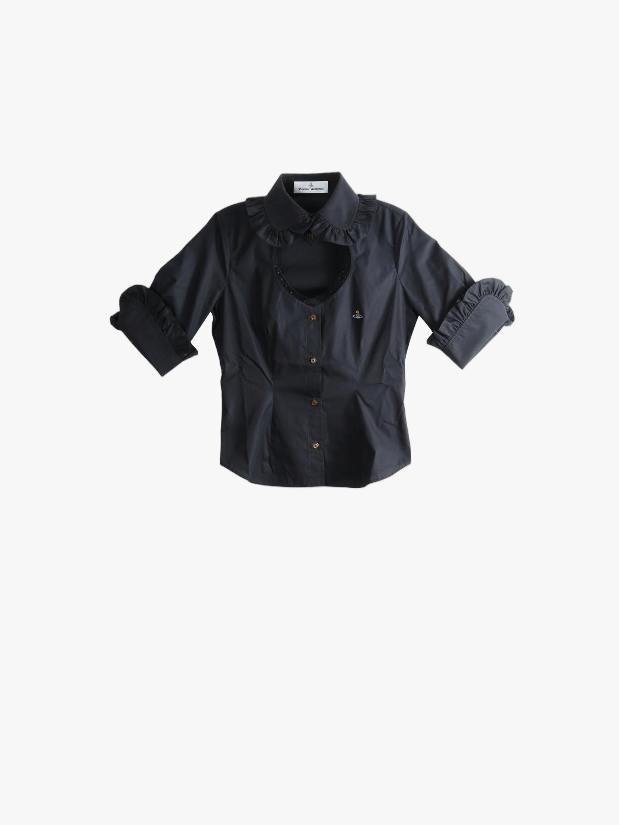 Black shirt, front view