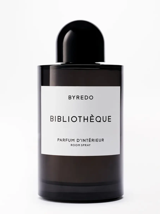 Black room spray, front view