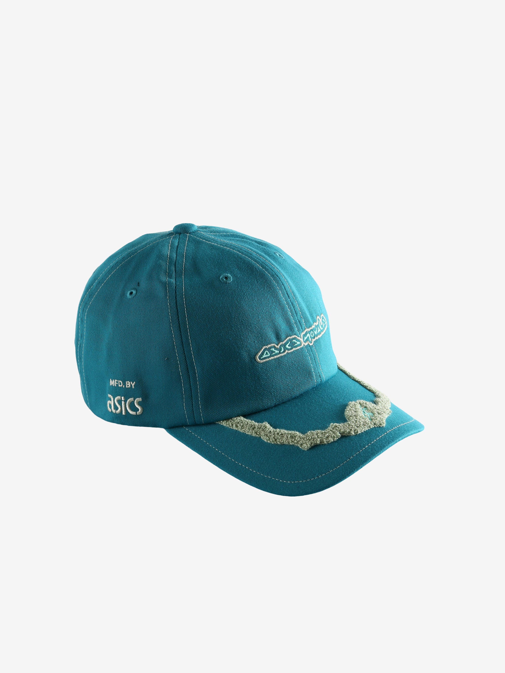 Blue cap, side view