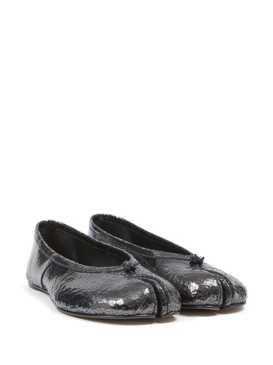 Black flats, front view
