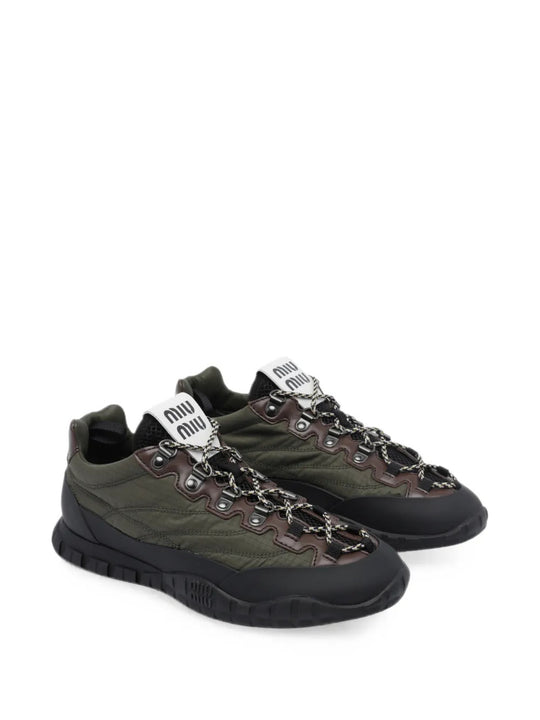 Green shoes, front view