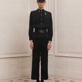 Black shirt, full body view