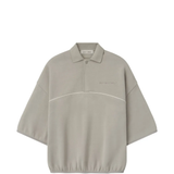 Grey shirt, front view 