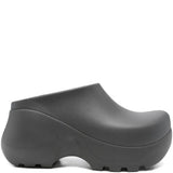 Black shoes, front view