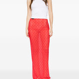 White top, full body iew