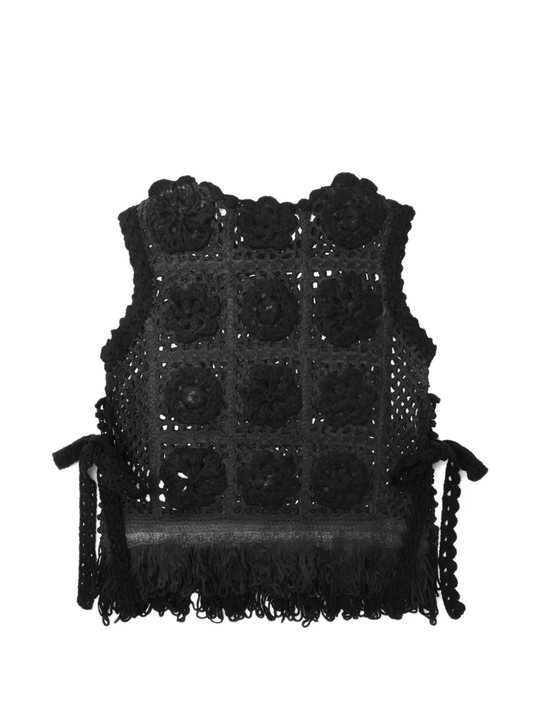 black top, back view