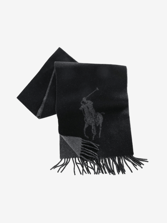 Black scarf, front view