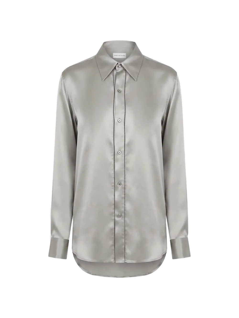 Grey shirt, front view