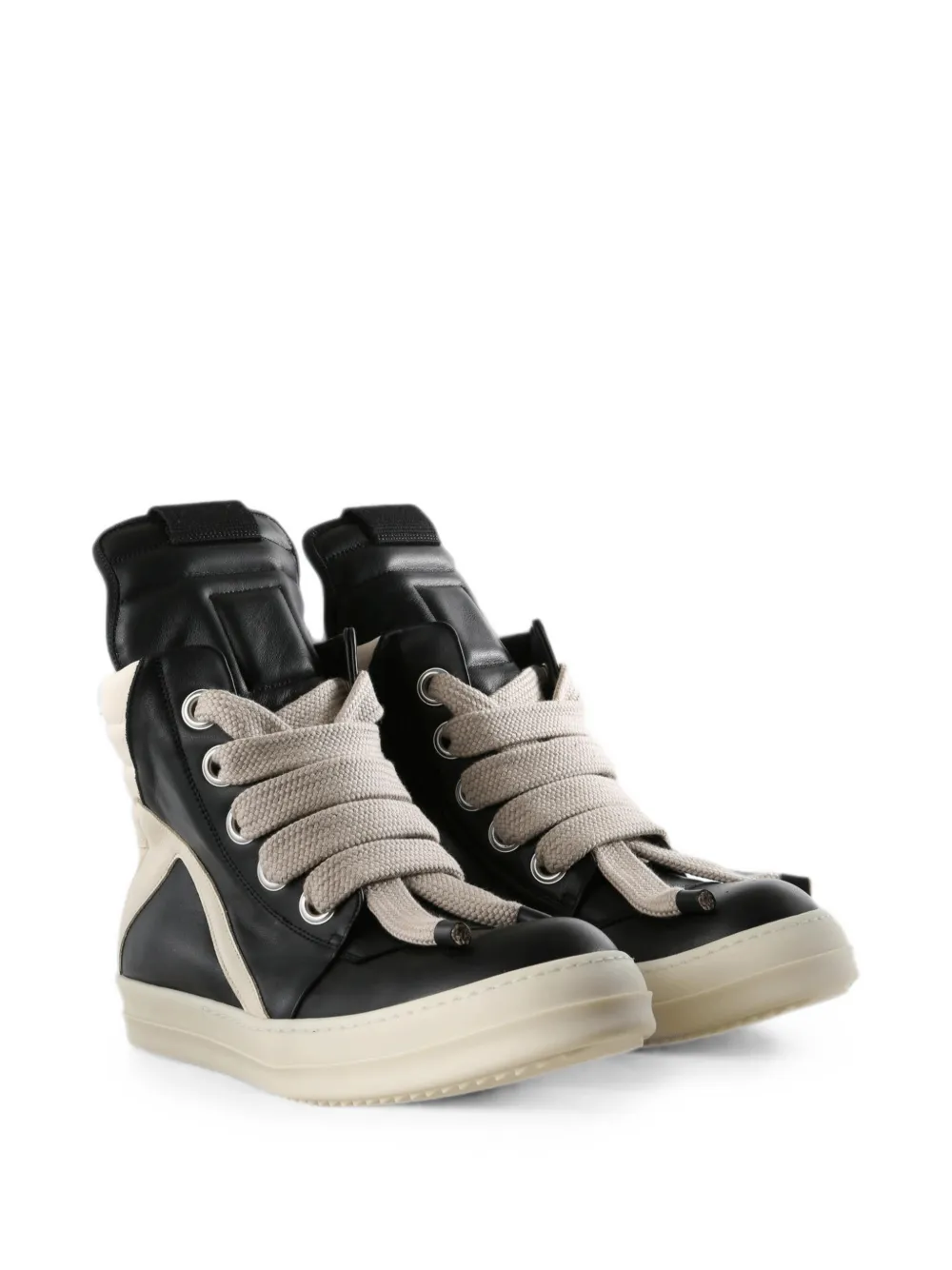 Black shoes, front view