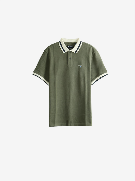 Green shirt, front view