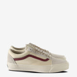 White sneakers, front view