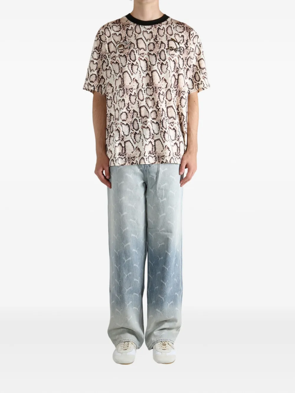 Tan t-shirts, full body view