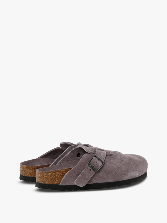 Purple sandals, front view