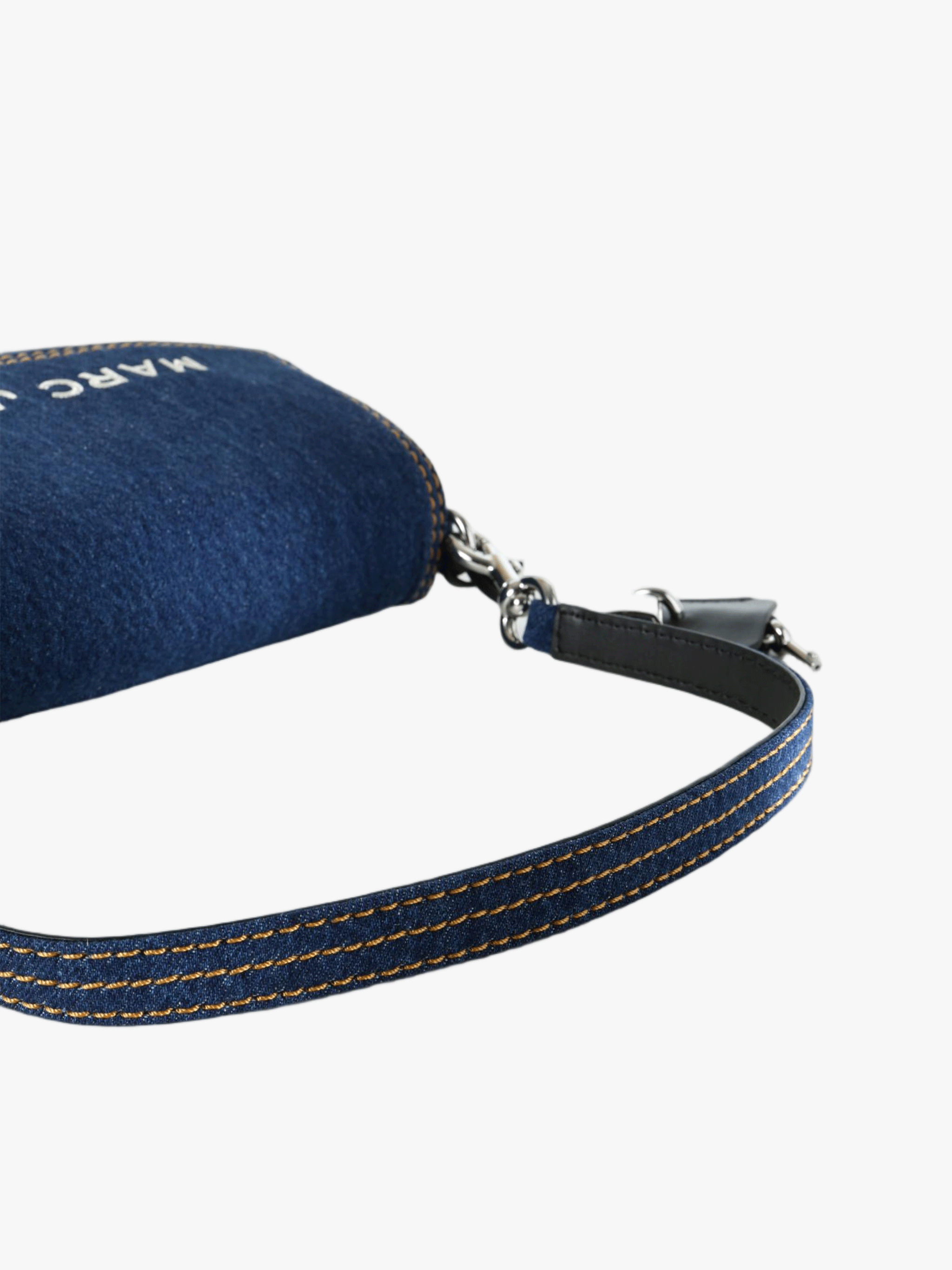 Blue bag, side view