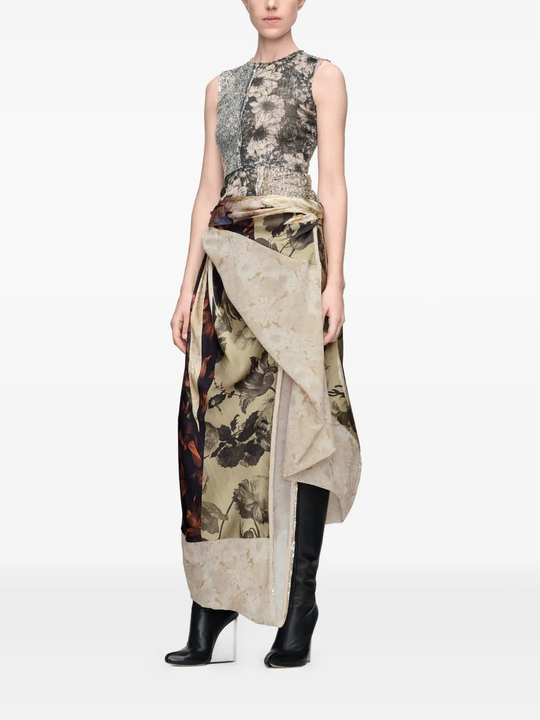 Grey tops, full body view