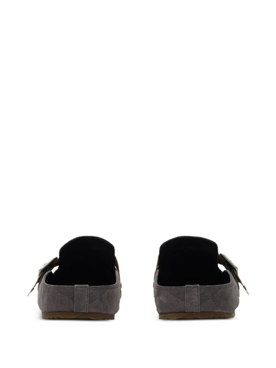 Blue mules, back view